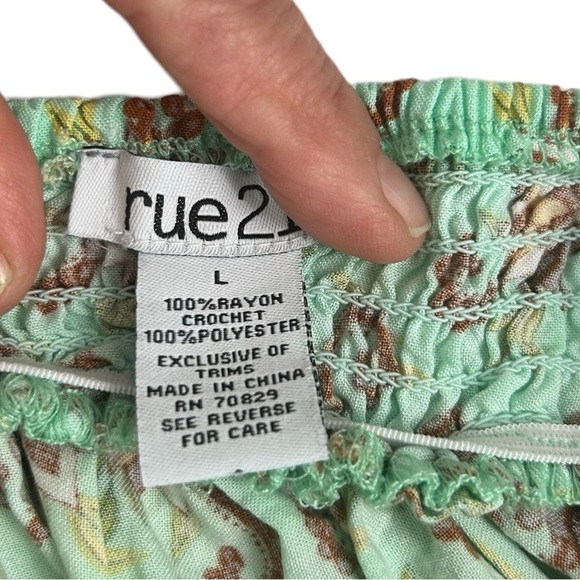 Rue21 Green Crocheted Babydoll Floral Ruffle Tiered Boho Cottage Maxi Dress LG - Picture 9 of 9